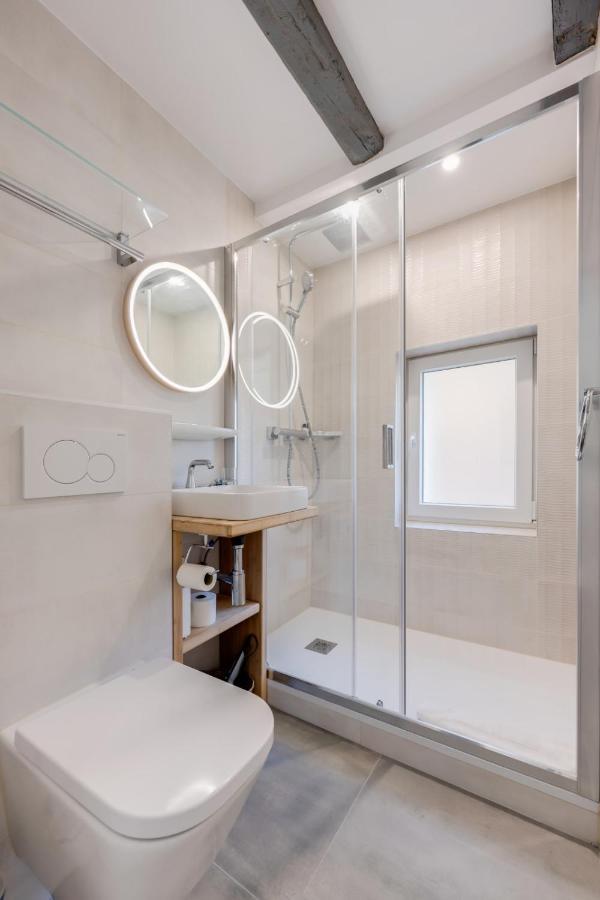 L'Escale Bleue - Apartment For 2 To 4 People In The Heart Of آنسي المظهر الخارجي الصورة